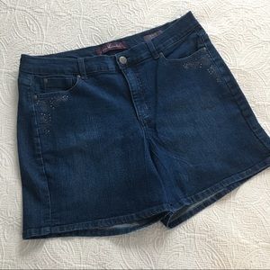 Women's Gloria Vanderbilt Denim jean shorts